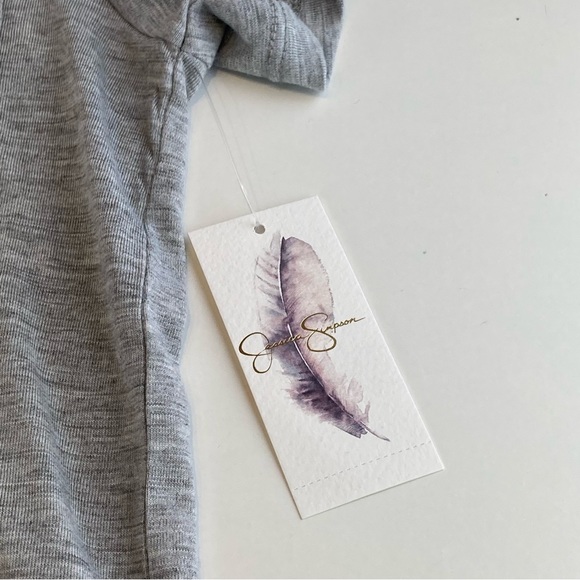 Jessica Simpson Women's Harlow Pocket Graphic Tee M NWT - Picture 9 of 17